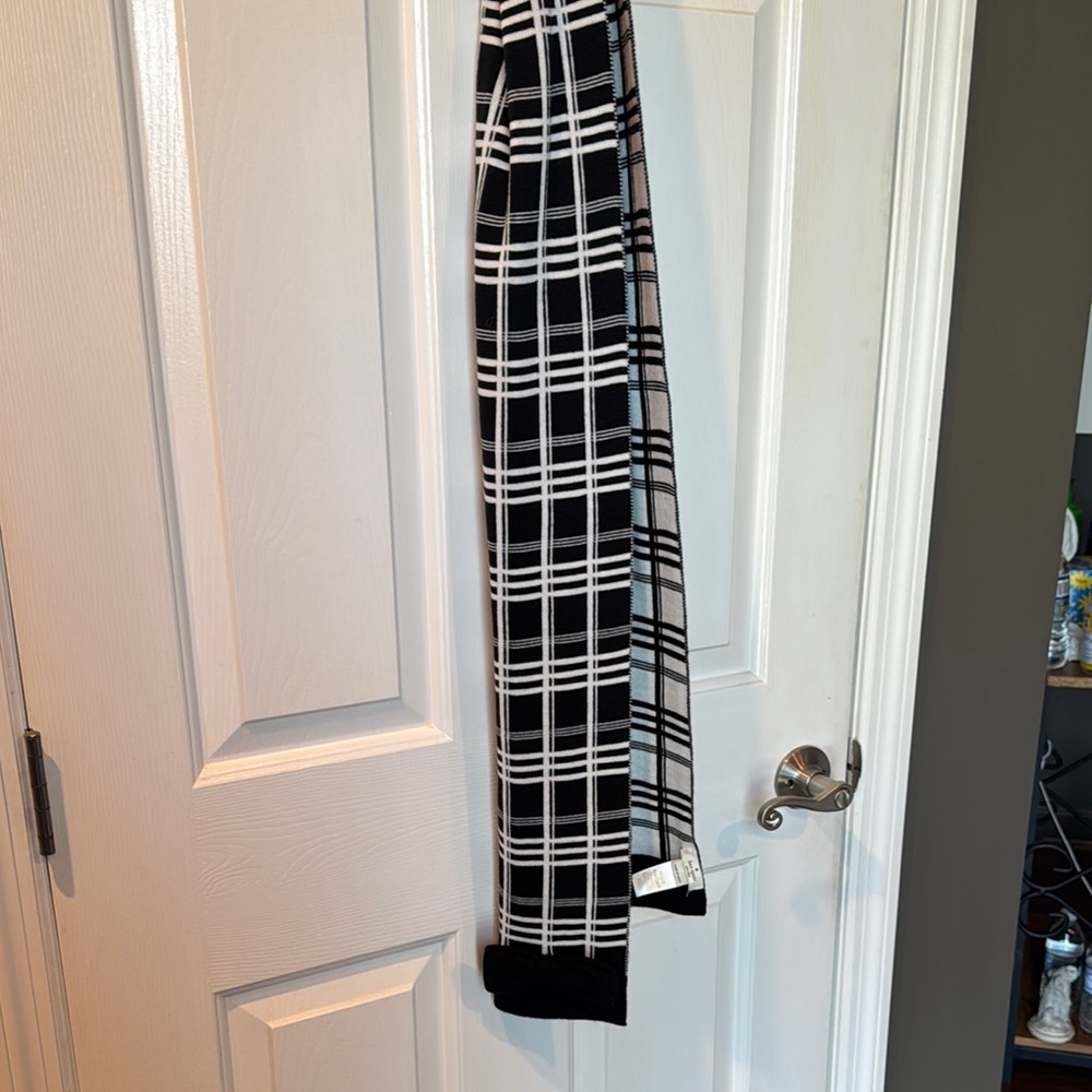 Kate Spade Black and White Plaid Design - Picture 4 of 4